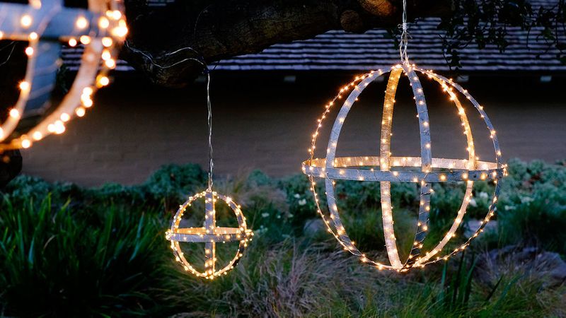 Outdoor Christmas Decorations Sunset Magazine Outdoor Christmas Decorations Sunset