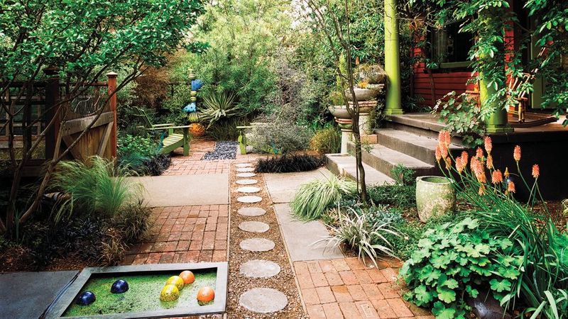 Big Style for Small Yards: Design Ideas to Transform Tiny Spaces