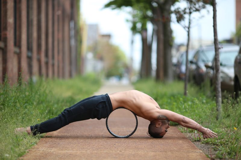 Our Guide to the Best Yoga Gear Sunset Magazine