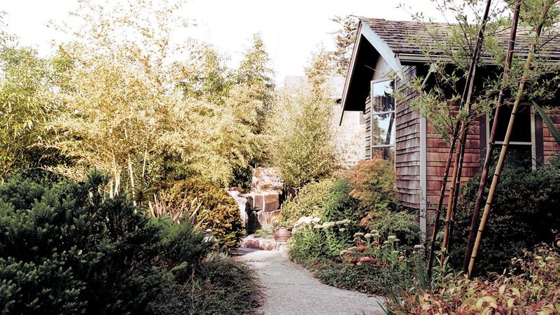 Cozy Cabins 40 Cabin Rentals For An Outdoor Getaway Sunset Magazine