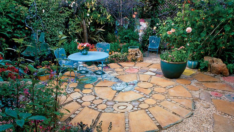 5 Round Patio Ideas Sunset Magazine