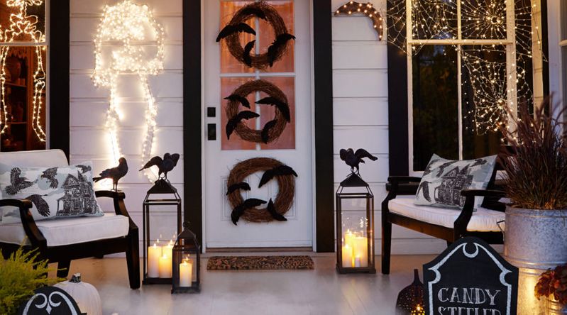 Outdoor Halloween Decorations - Sunset Magazine